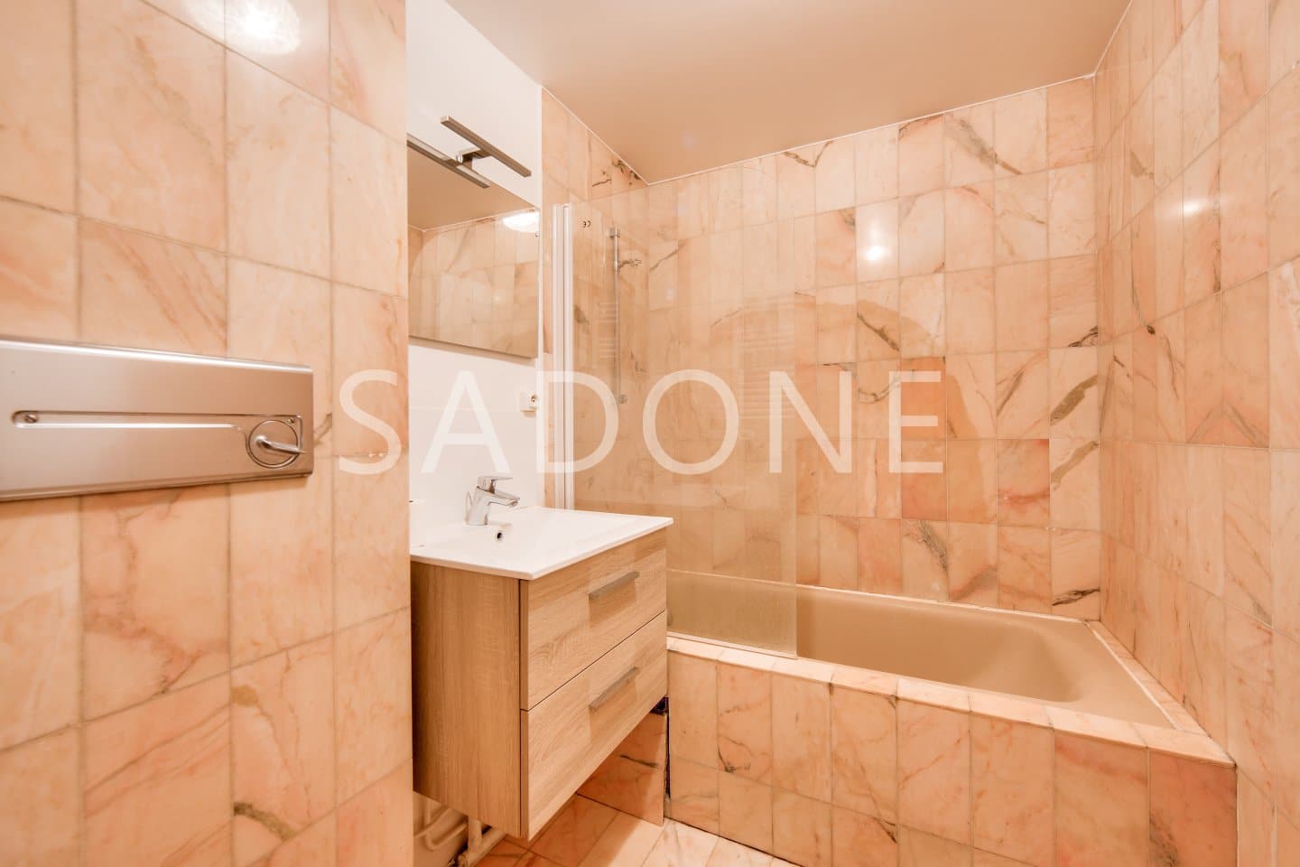 Neuilly Chauveau – Chézy – Appartement en rez-de-jardin de 28.43m2 et 30m2 de jardin