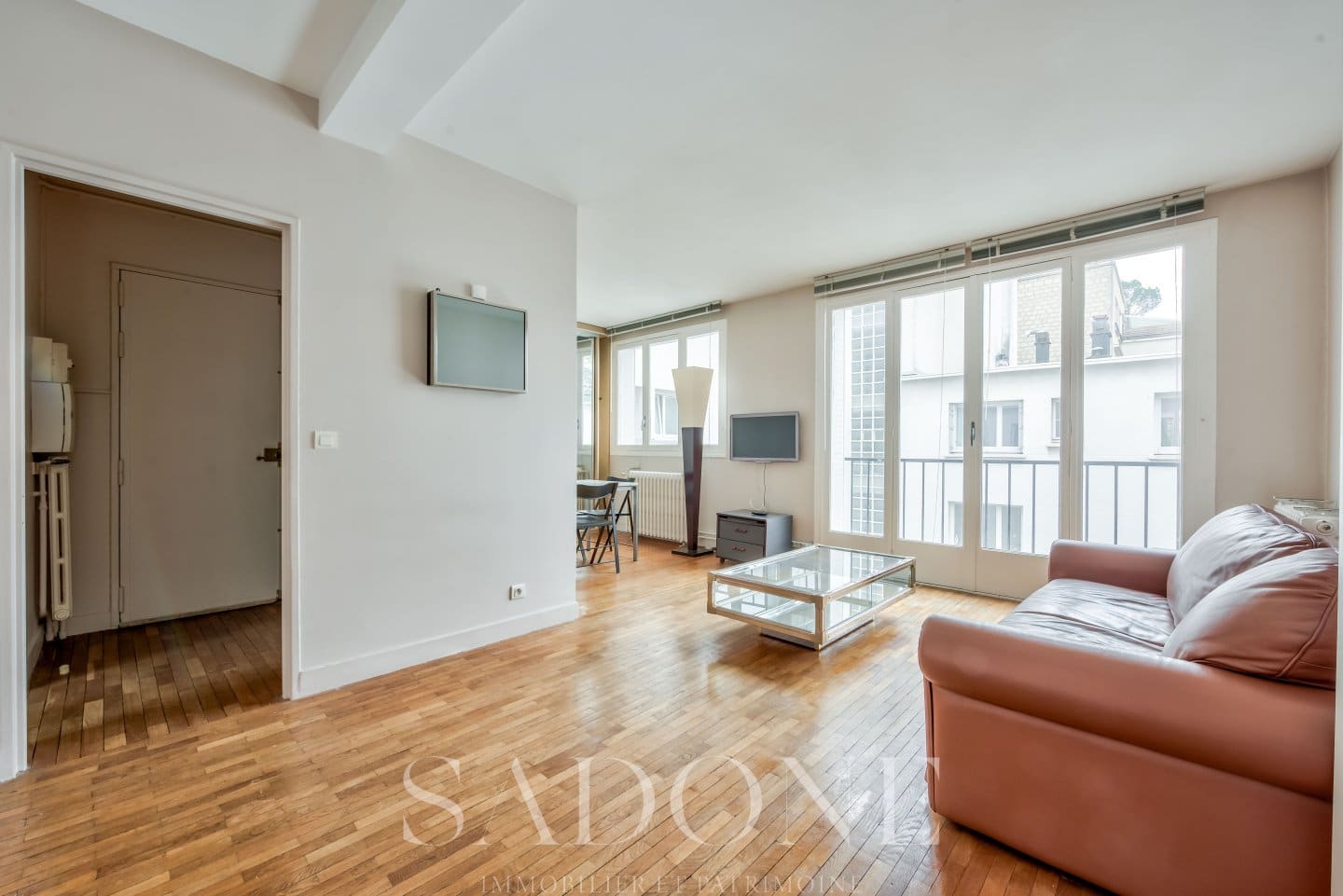 Appartement Neuilly Sur Seine 3 pièce(s) 53.68 m2