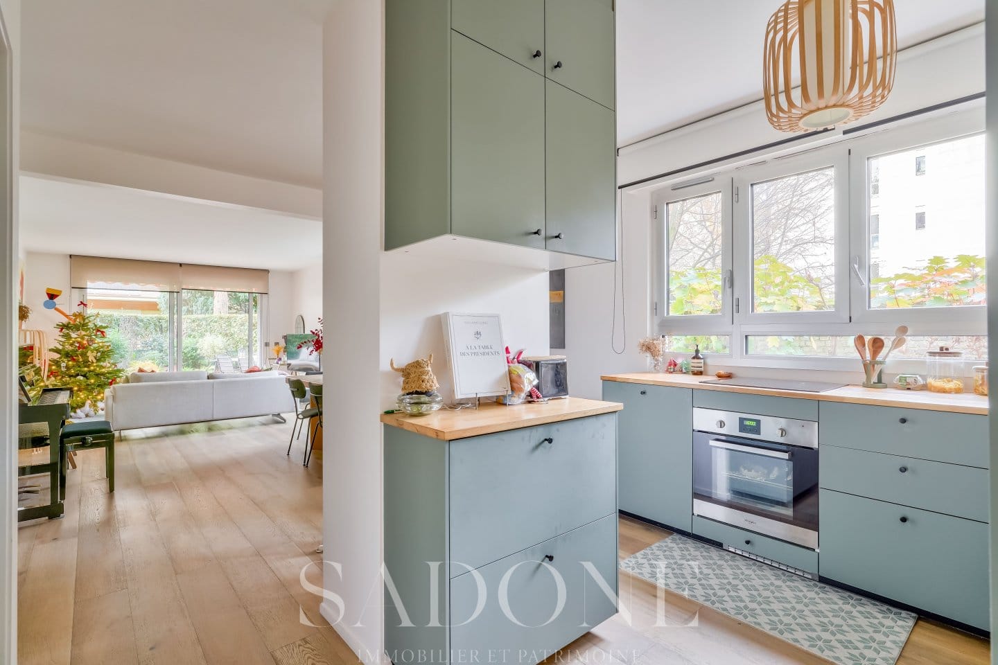 Appartement Neuilly Sur Seine 4 pièce(s) 80.25 m2