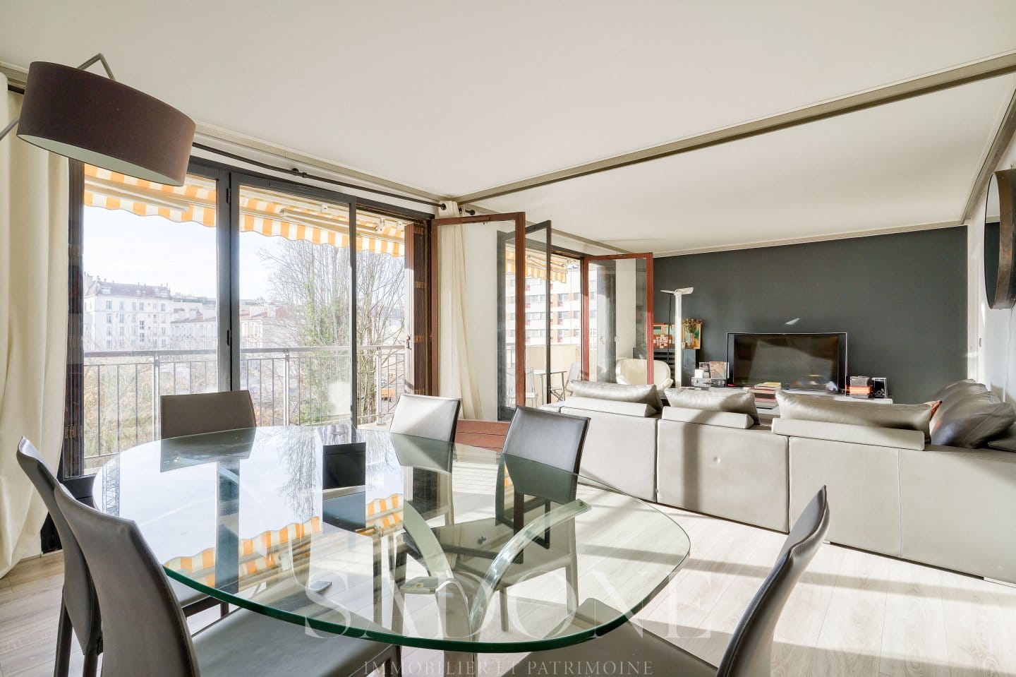 Appartement Neuilly Sur Seine / MADRID Pont de Neuilly. 3 pièce(s) 84 m2.