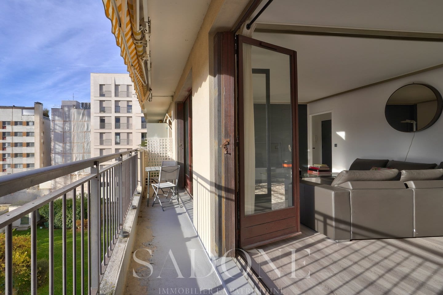 Appartement Neuilly Sur Seine / MADRID Pont de Neuilly. 3 pièce(s) 84 m2.