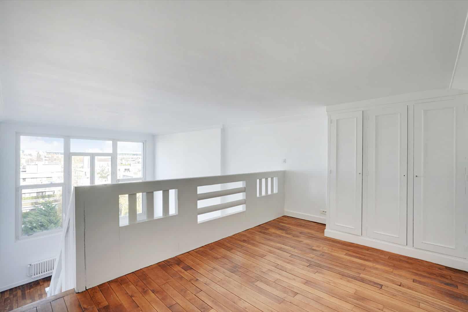 Appartement Neuilly Sur Seine 4 pièce(s) 83.07 m2