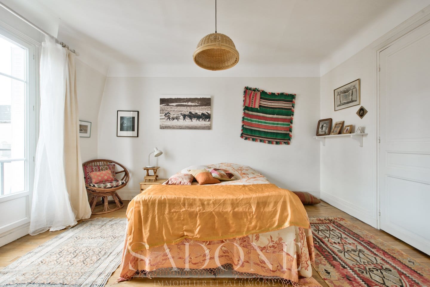 Exclusivité – Neuilly Sur Seine –  Pont de Neuilly – 2 pièces  – dernier étage – balcon – art déco