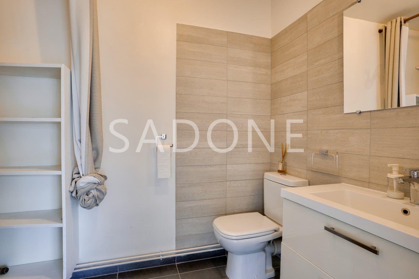 DUPLEX avec TERRASSE et BALCON : 3 pièces 55m².